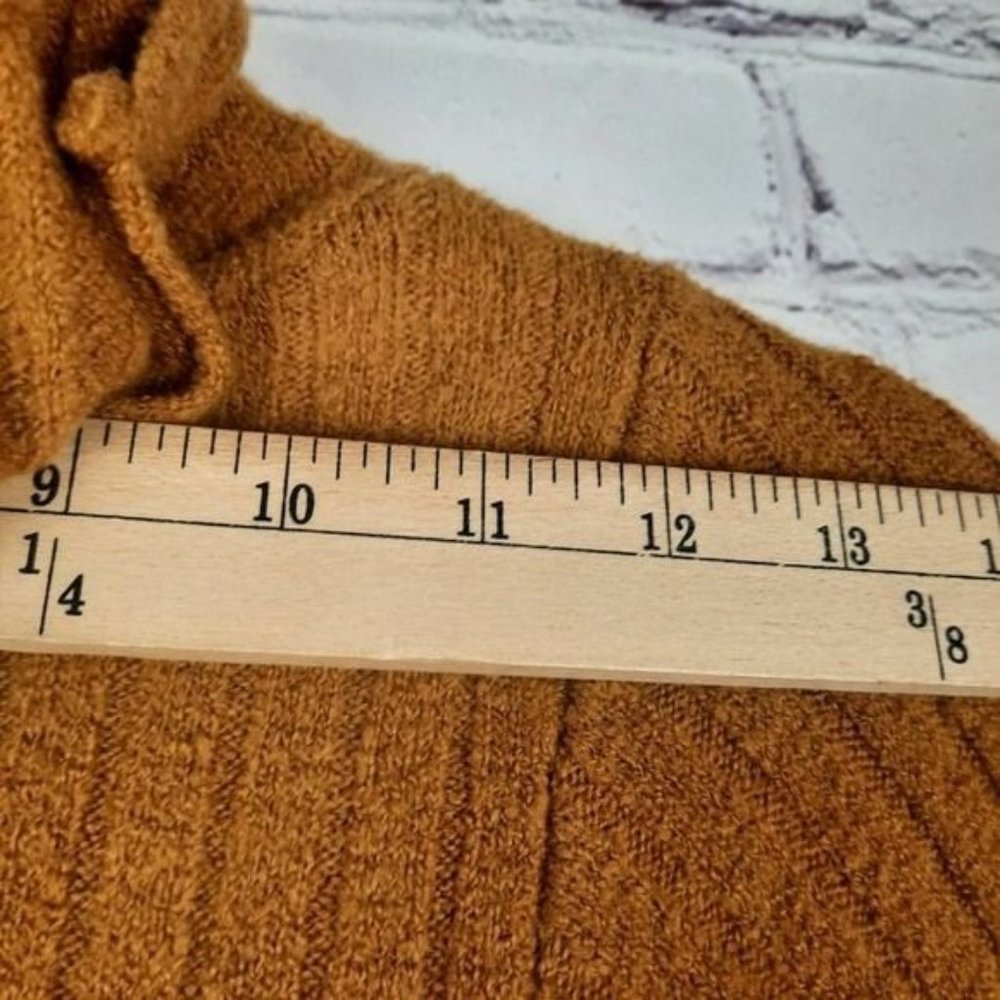 Free People Turtle Neck Ribbed Long Sleeve Sweater - Picture 11 of 13